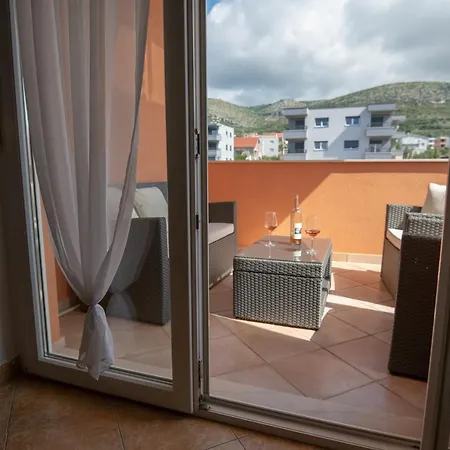 Mamut Lejlighed Trogir